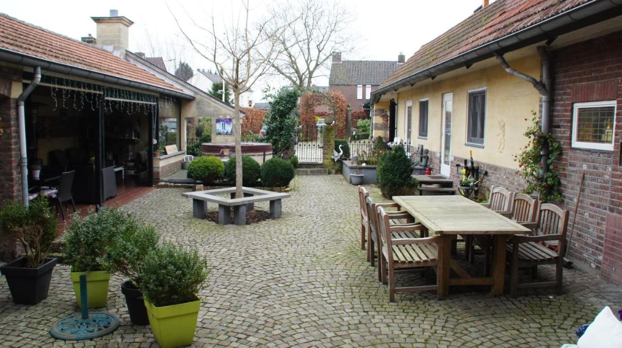 Ferrum Ferrum Valkenburg aan de Geul Exterior foto