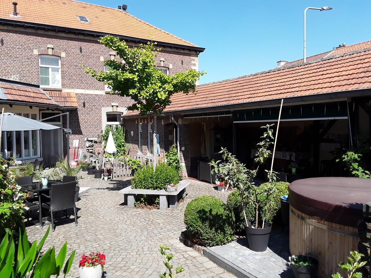 Ferrum Ferrum Valkenburg aan de Geul Exterior foto